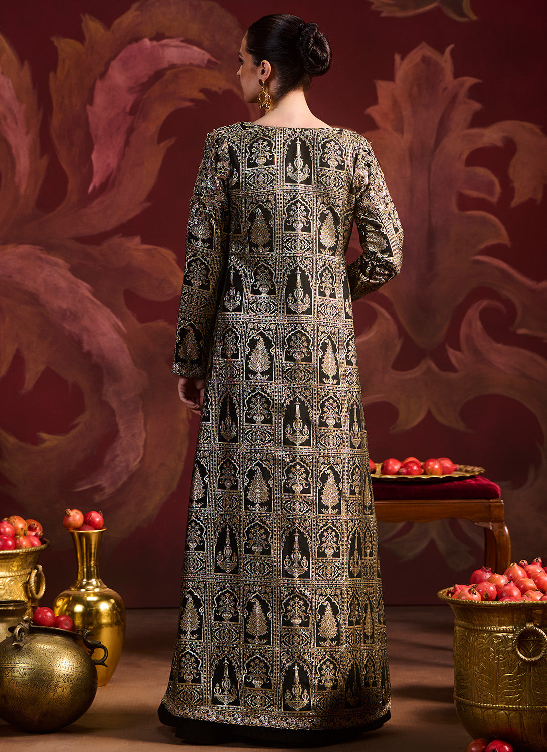 Black and Gold Brocade Jacket Style Set