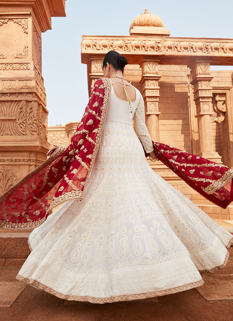 Off White Lakhnavi Anarkali With Maroon Dupatta