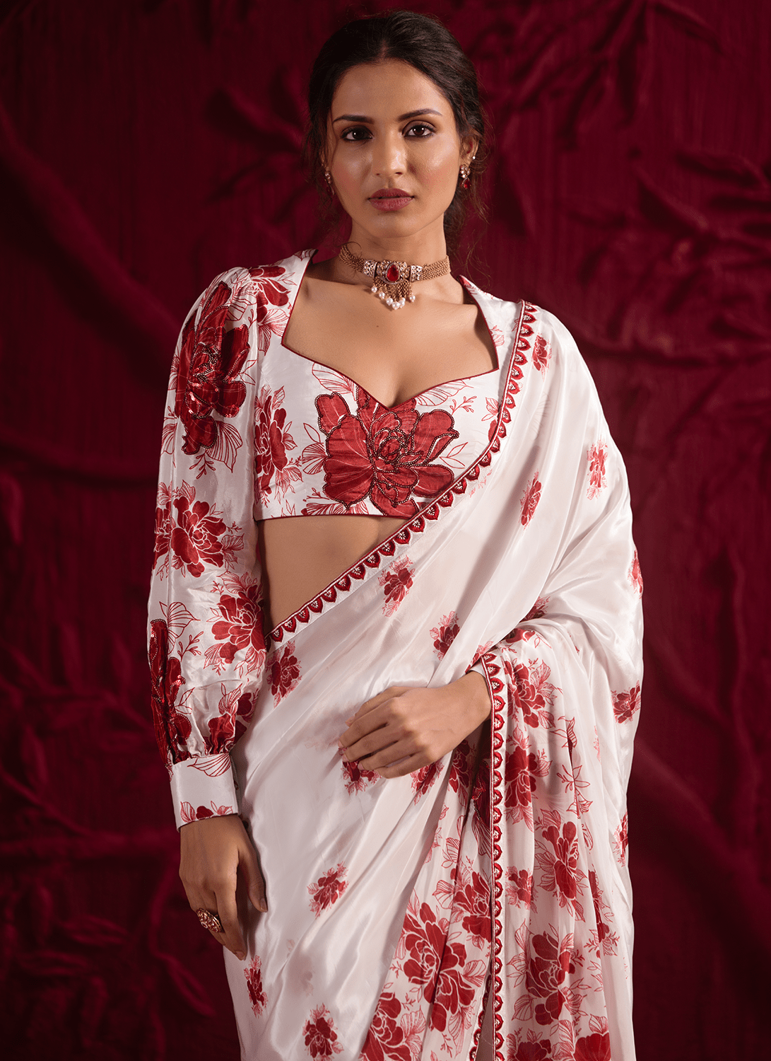 Off White Floral Embroidered Crepe Silk Saree - Lashkaraa