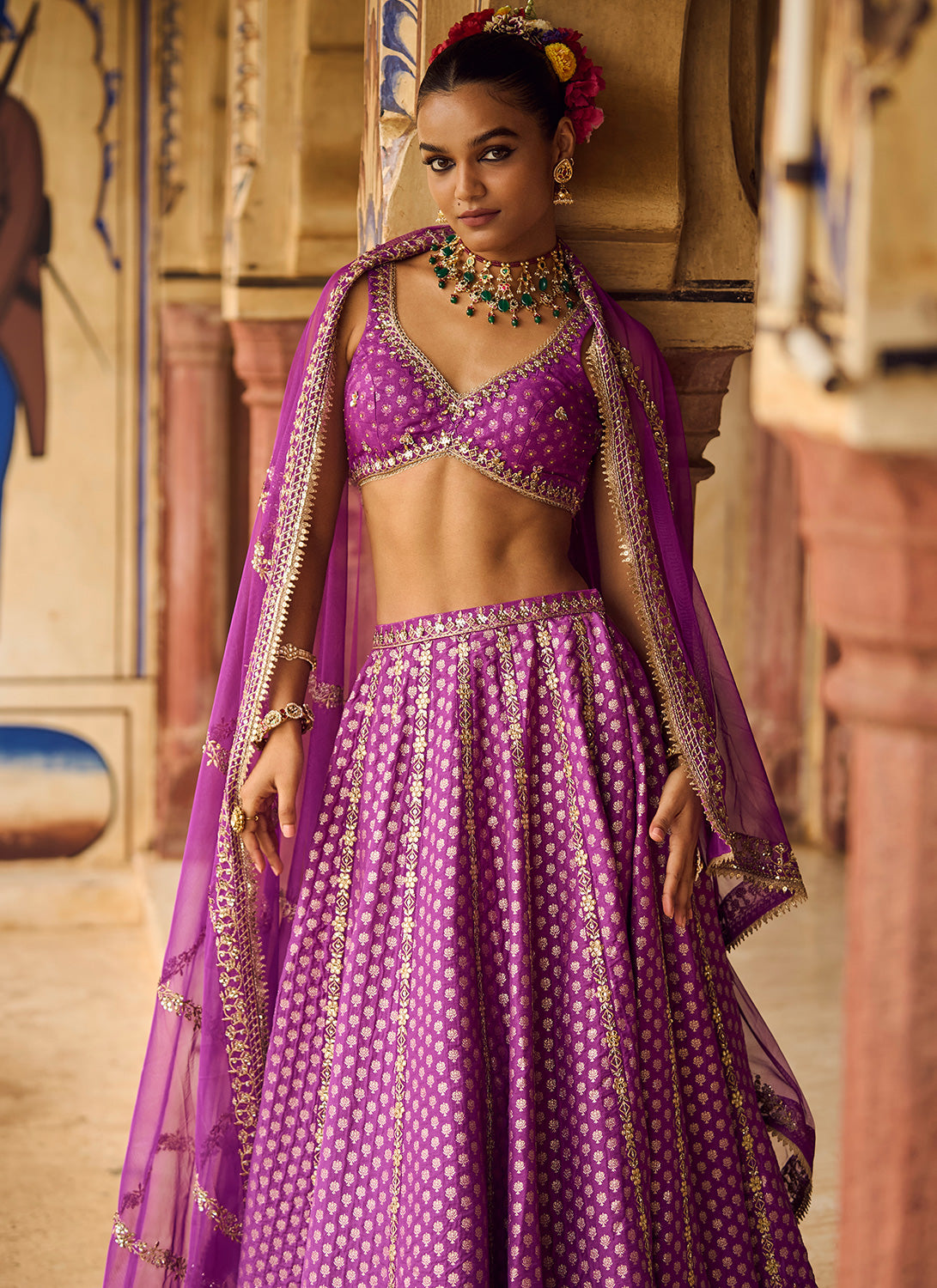 Laskara Lehengas – Lashkaraa India